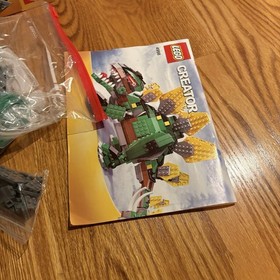 Stegosaurus (4998) LEGO CREATOR Set 99% Complete w/ Box and Manual/Instructions