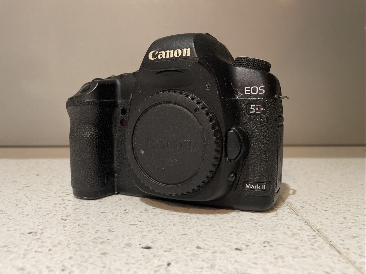 Canon EOS 5D Mark II Digital Camera SLR Made In JAPAN, Pl