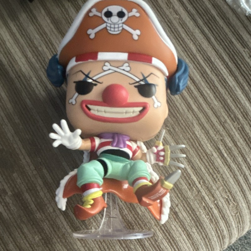 One Piece Buggy the Clown Vinyl Figure, Multicolor Anime & Manga Collectible