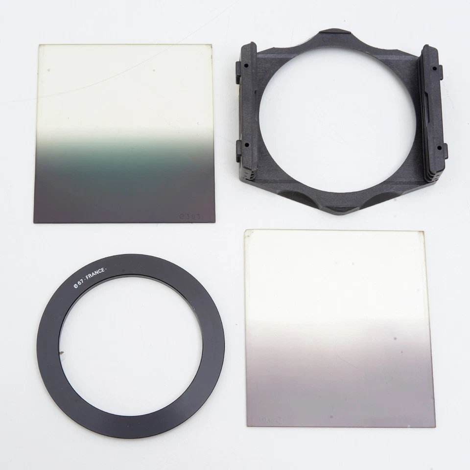 COKIN P (M) HOLDER WITH 67mm ADAPTER RING + 2 GREY GRADUATED FILTERS #P1 - Image 2 of 2