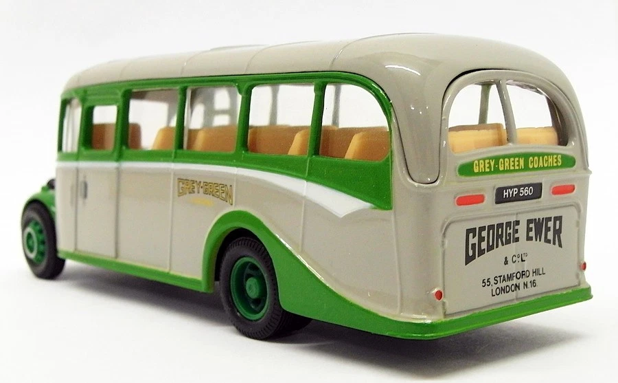 Corgi 1/50 Scale Model Bus 98163 - Bedford OB - Grey Green - Image 2 of 4