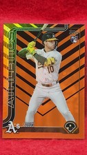 2025 Topps Update Series Max Muncy Holiday Parallel RC #US250 Athletics