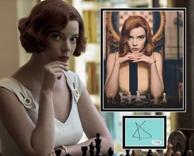 ANYA TAYLOR-JOY SIGNIERT DIE KÖNIGINNEN GAMBIT FOTO MONTAGE AUCH ACOA ZERTIFIZIERT