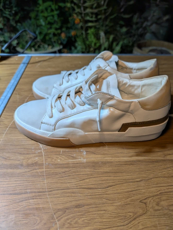 Women’s DOLCE VITA Zina White/ Beige Leather Sneakers Lace Up , Size 9 - Image 4 of 4