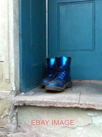 Electric top blue boots