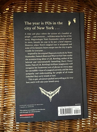 J.K. Rowling Fantastic Beasts & Where to Find Them Original Screenplay 1st HC - Picture 5 of 5