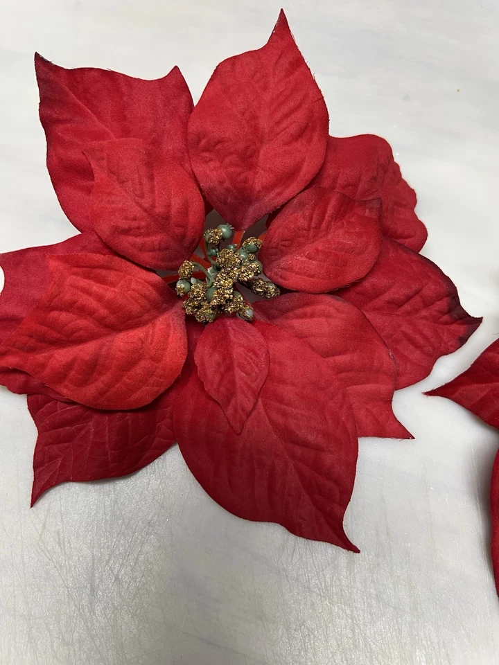 Pre-Made Fabric Bows Sew Glue Tie-On Assorted Velvet Ribbons And Poinsettias - Image 3 of 4