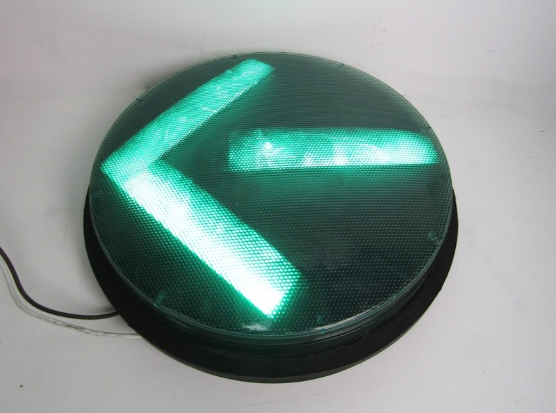 LED Traffic Signal - GREEN Arrow 12" GE DR6 - GTAAN-17A 120V - Man Cave etc.