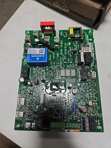 Used for 1 mo. OEM control board PCBHR105S Emerson Goodman Amana Comfort Alert