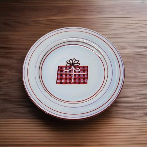 Sakura Holiday Wishes Salad/Dessert Plates – 8” Oneida Christmas Collection - Picture 3 of 7