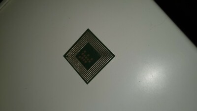 Intel Pentium M 715 SL7GL Prozessor 1.5GHz 1500MHz 400MHz 2MB Sockel 479 Dothan