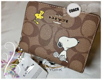 Coach Mini-Geldbörse mit Doppelfaltung Snoopy Collaboration Signature CE704 I...
