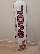 used Evol 145cm snowboard 
