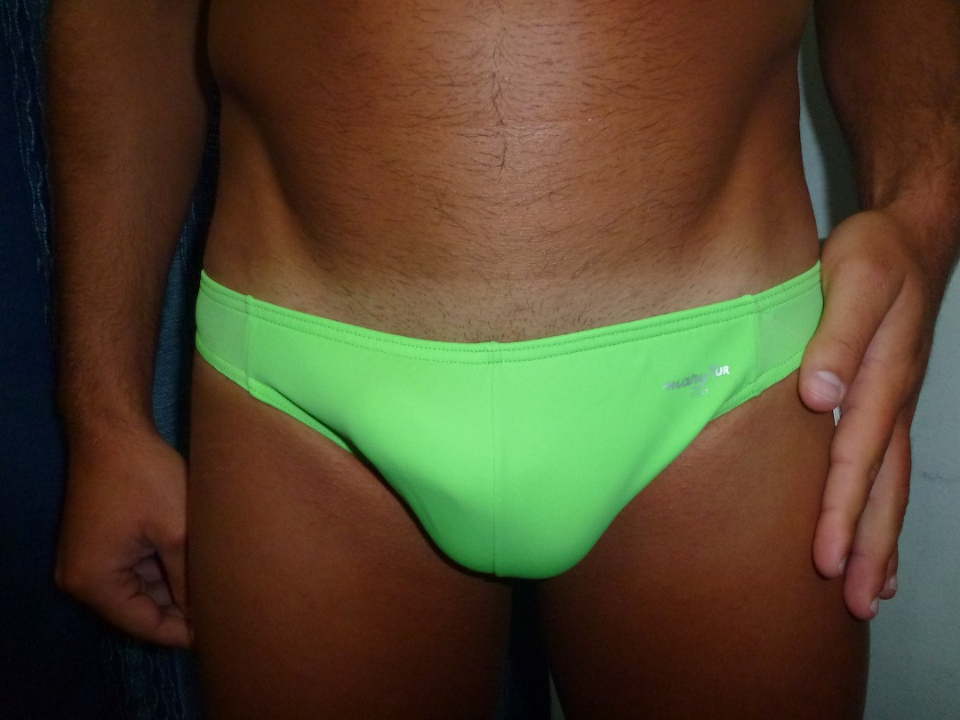 СЛИП ДЛЯ КОСТЮМА БОДИБИЛДЕРА длиной 3 см - GUERRERO-485 - ЯБЛОЧНО-ЗЕЛЕНЫЙ