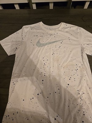 KIDS BOY NIKE SWOOSH ALL OVER PRINT SPECKLED WHITE BLACK SHIRT Large AO8172-100
