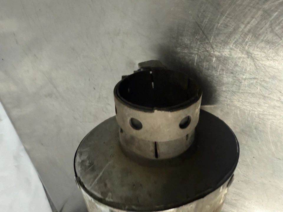 2006-2007 SUZUKI GSXR 600 YOSHIMURA EXHAUST PIPE MUFFLER SLIP ON CAN SILENCER - Image 3 of 4