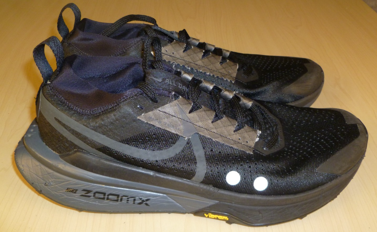 Nike ZoomX Zegama Trail 2 Black Mens Authentic Shoes 9.5 Trail