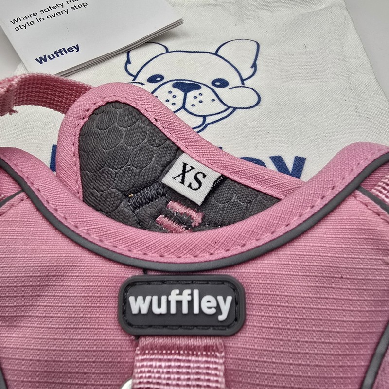 NEW WUFFLEY Escape Proof Dog Harness Sz XS Escape Artist Small Dog Pink