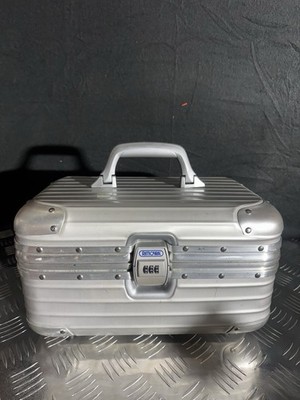 Rimowa Topas Beauty Case Aluminium - Made in Germany) (7359)