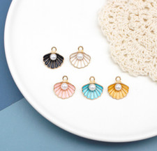 10pcs Enamel Cowrie Shell Charm, Alloy Cowrie Shell Pendant,Tiny Conch Charms