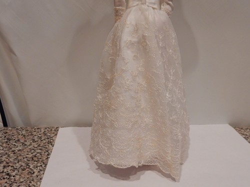 Genuine Barbie ROMANTIC WEDDING FASHION 1986 Wedding Dress ONLY - Picture 10 of 12