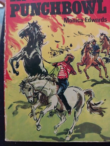 Fire in the Punchbowl by Monica Edwards 1967 ARMADA PAPERBACK - Picture 3 of 8