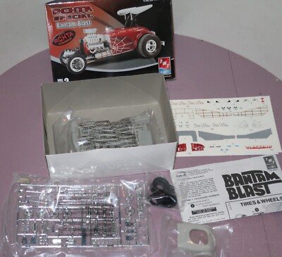 Bantam Blast Dragster  model kit 1/25 Model Kit 2005 Issue open package