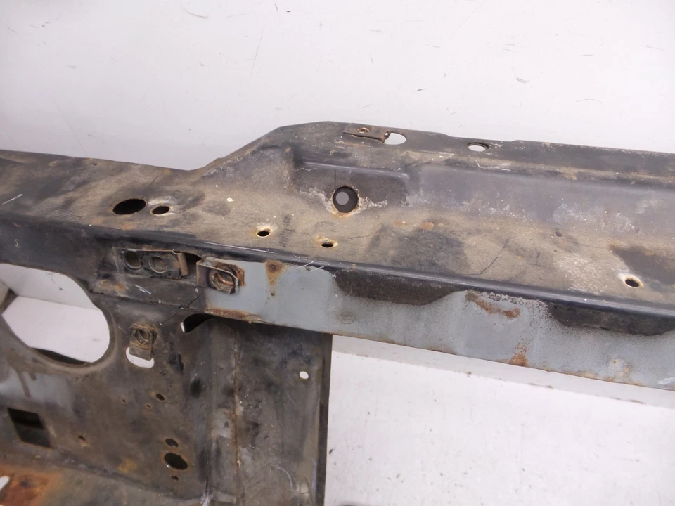 Rust 82-92 Firebird Camaro Núcleo Soporte Radiador Sección Soporte Metal GM Original Foto 4 de 4