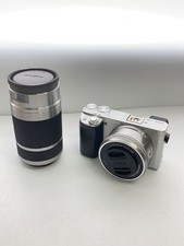 Sony Mirrorless DSLR Camera 6400 ILCE-6400Y Double Zoom Lens Kit Silver Used