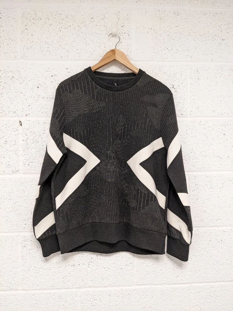 トップス 00s Neil Barrett Knit made in italy NEIL BARRETT Fair-Isle Thunderbolt Sweatshirt Slim Fit Regular