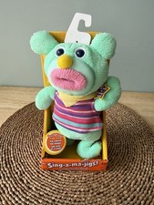 Mattel The Sing-A-Ma-Jigs Mint Green Plush It's Raining It's Pouring 2010 NEW