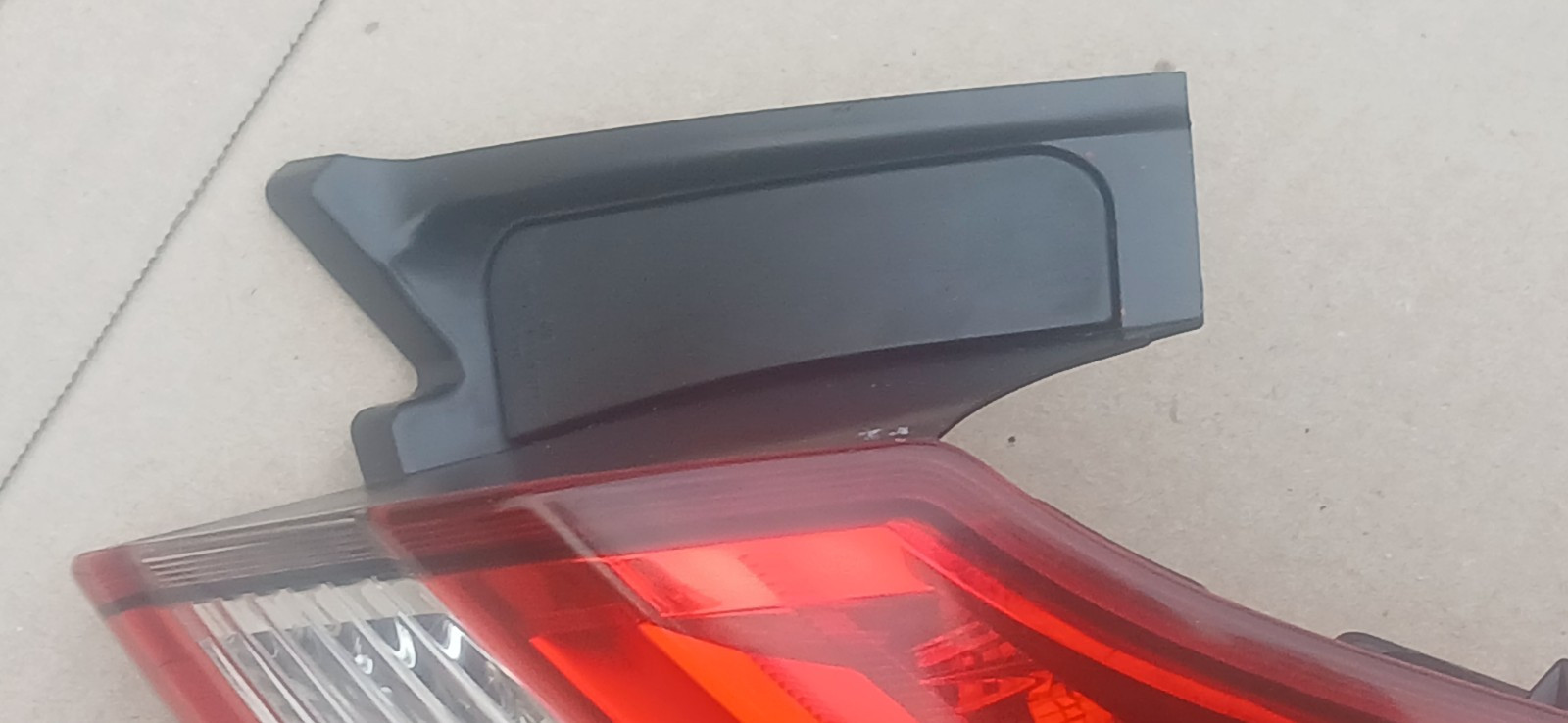 2014-2019 MASERATI GHIBLI PASSENGER RIGHT SIDE OUTER LED TAILLIGHT TAILLAMP OEM