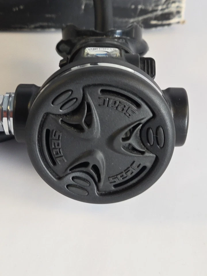 Regulador Seac - Equipo de buceo - En caja original, nuevo pero la caja está mal Foto 3 de 4