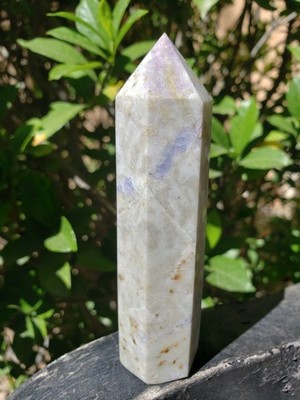 Hackmanite Mineral Crystal Small Tower Point Obelisk Wand STRONG UV Phosphoresce