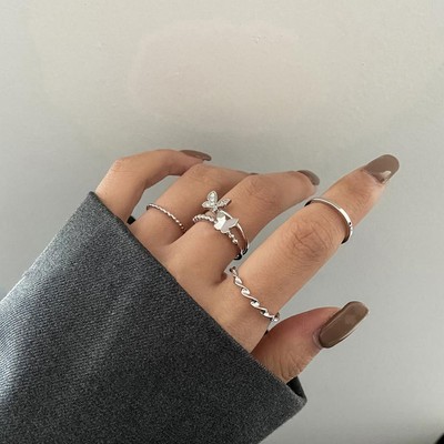 4PCS Women's Butterfly Rings Set Summer Temperament Accessories Swe.
