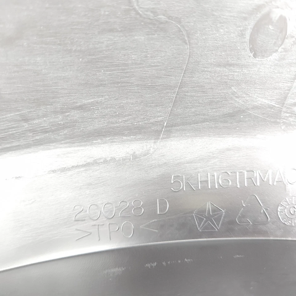 Genuine OEM Mopar Dodge 5KH16TZZAC Passenger RH Front Fender Flare 2007-11 Nitro - Image 4 of 4