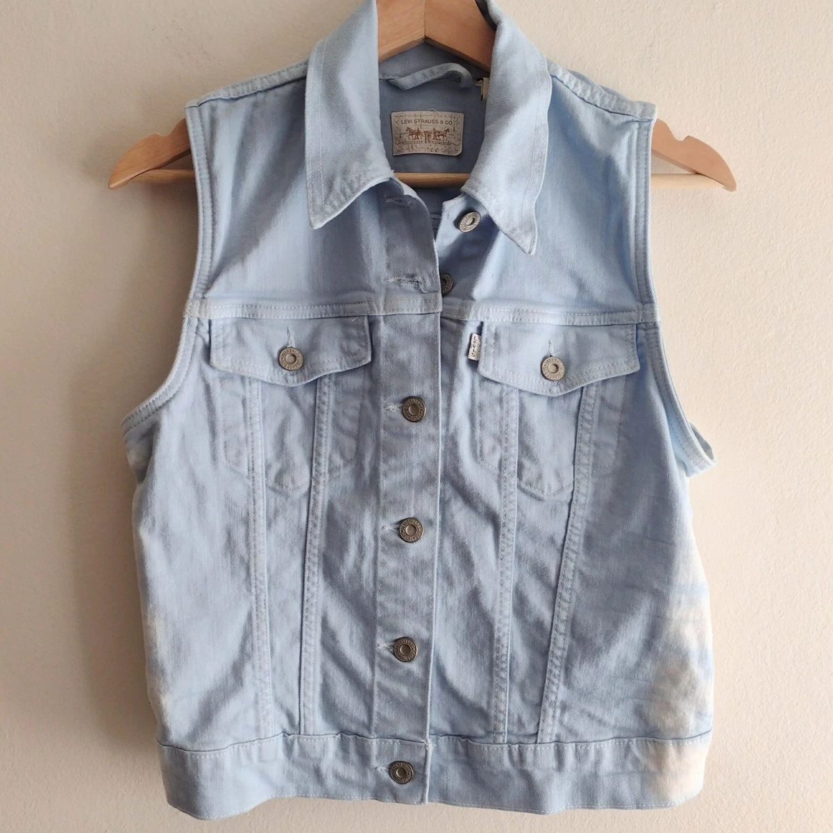 Levi's top trucker vest