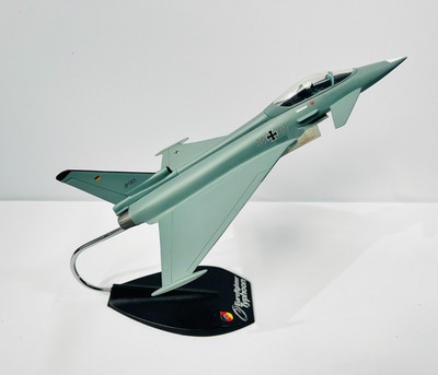   Lupa Eurofighter Typhoon 1:48 robust Kunststoffmodell Bundeswehr OVP 31cm