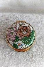 Halcyon Days Trinket Box ~ Brown Cat and Flowers