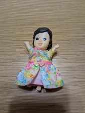 2004 MGA Entertainment 5sies Quint Doll Baby Brown Hair Baby