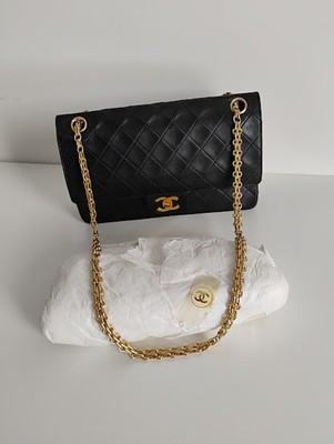 Chanel Vintage 1983 Medium Black Quilted Lambskin Double Flap