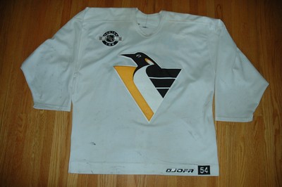 pittsburgh penguins old jersey