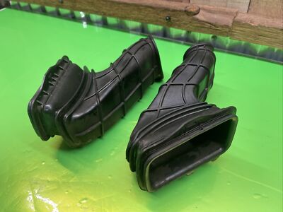 06-07 KAWASAKI NINJA ZX10R zx10 RAM AIR INTAKE TUBE DUCT