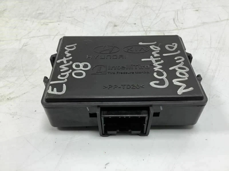 SISTEMA DE MONITOREO DE PRESIÓN DE NEUMÁTICOS HYUNDAI ELANTRA 2006 2009 MÓDULO DE CONTROL TPMS Foto 2 de 4