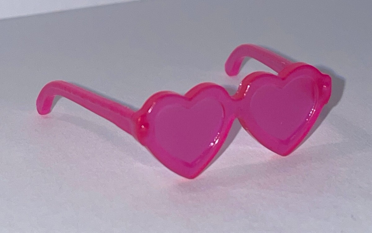 Barbie Made to Move Fashionistas Doll Accessory Pink Heart  display picture 1