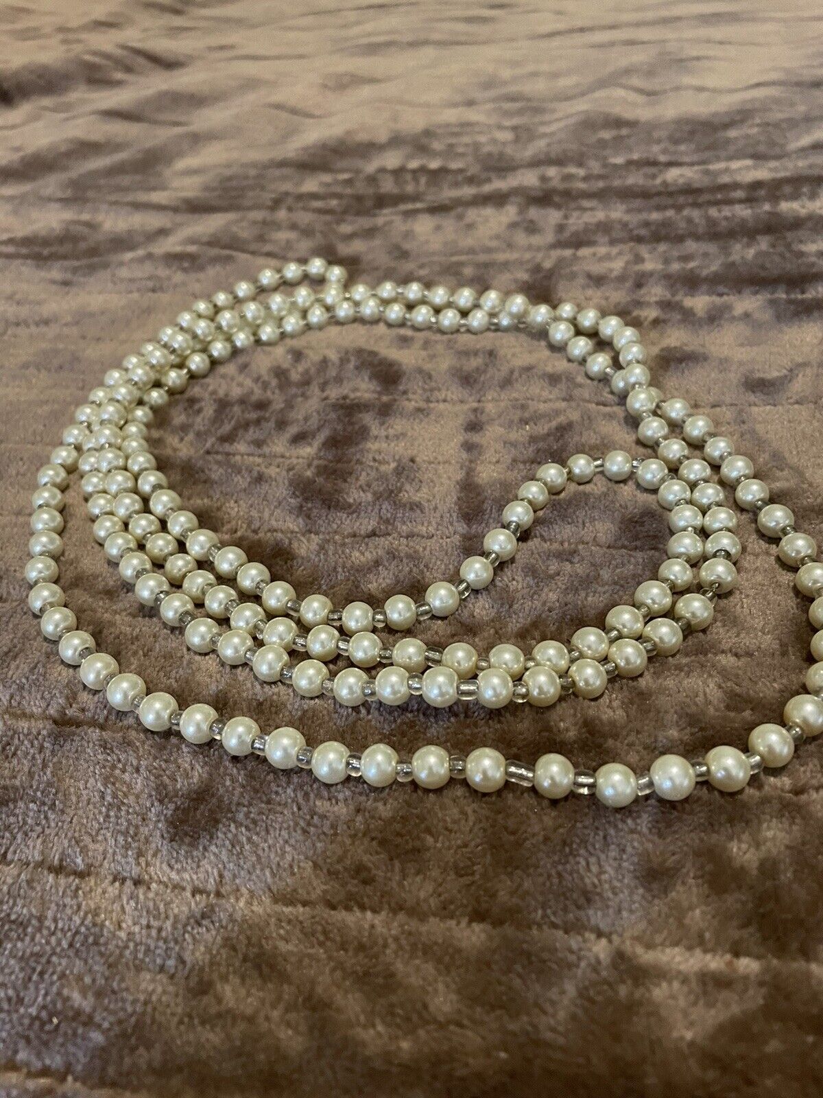 Gorgeous faux pearl necklace vintage 36 inches lo… - image 2