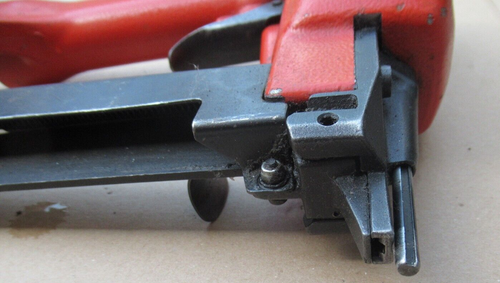 ATRO MINOR 90/32 LM Agrafeuse pneumatique - Bild 3 von 3
