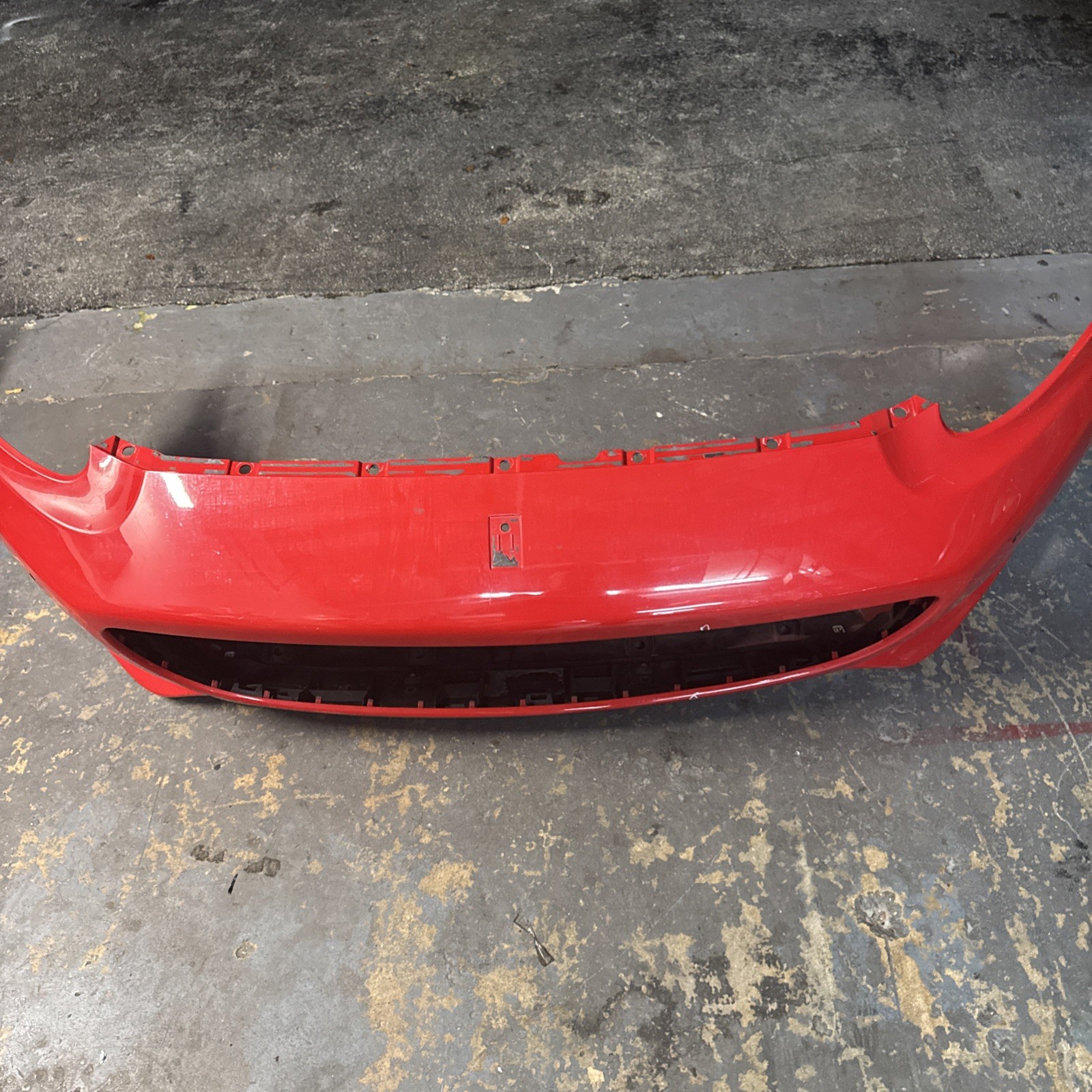 FERRARI CALIFORNIA 2010-2014 FRONT BUMPER USED#3352
