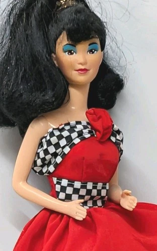 Vintage 1986 Barbie & Rockers Dana Doll *Read