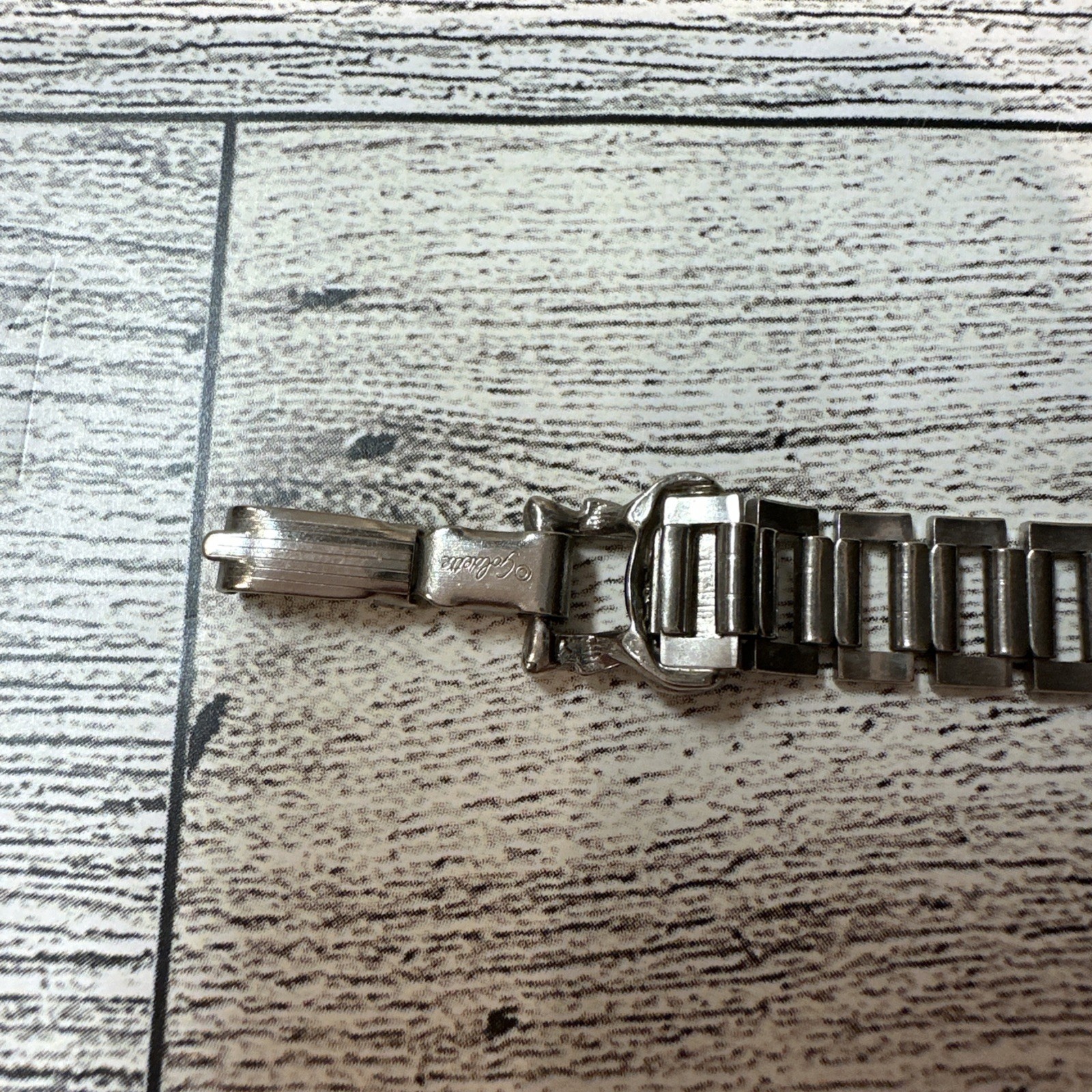 GOLDETTE  Silvertone Chain Rectangular Link Brace… - image 2